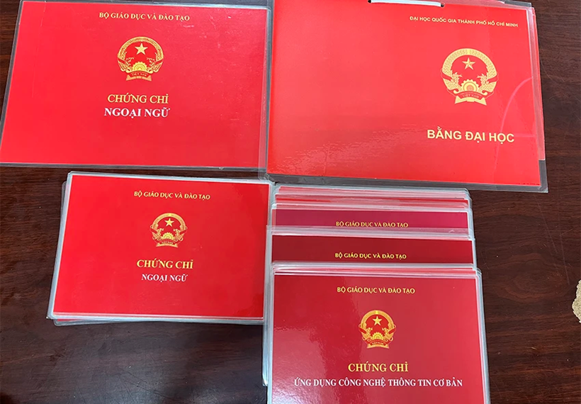 Giới thiệu chung về sự việc khởi tố hai giáo viên tại Bắc Giang